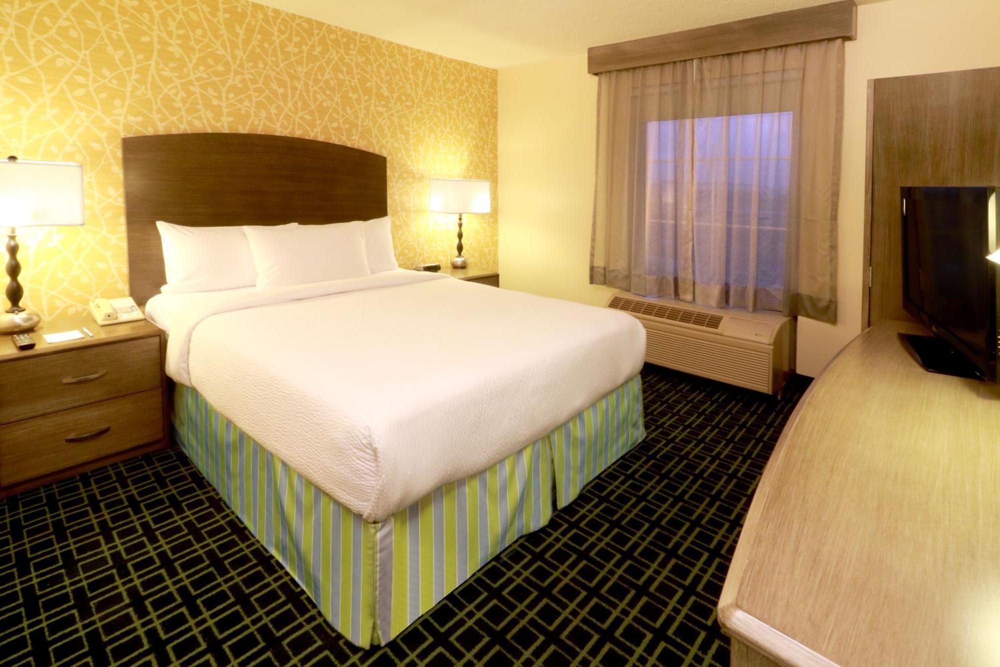 Hotel Wyndham Garden Monterrey Aeropuerto