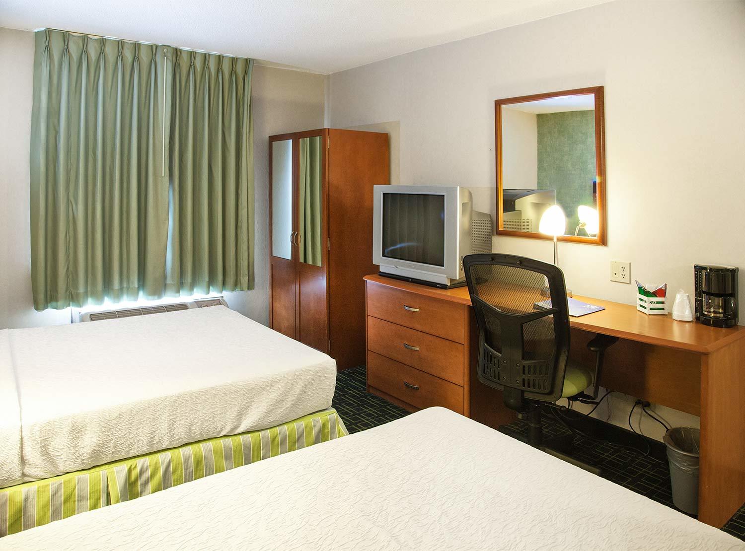 Wyndham Garden Monterrey Aeropuerto 3*